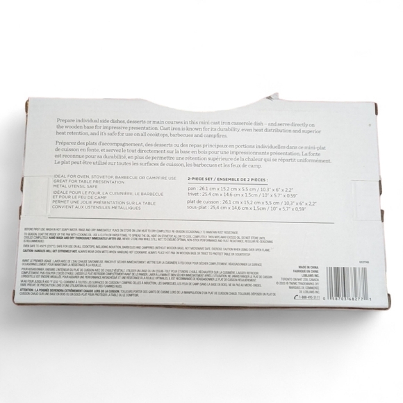 President's Choice | Cast Iron Mini Casserole Dish with Wooden Trivet - Picture 6 of 7